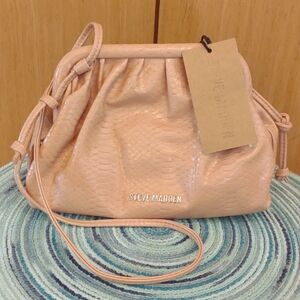 NWT Crossbody/Clutch "BNIKKI-S BEIGE CLUTCH" By Steve Madden